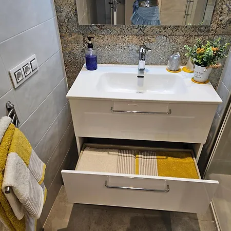 Loft 17, Santa Agueda, Vut 09/301 Apartament *